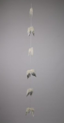 Girlanda z andělských křídel bílo-stříbrná 120cm